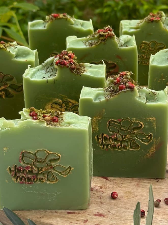 Handmade TU E LA TERRA soap bars